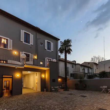 Residenza Cavour Aparthotel Empoli